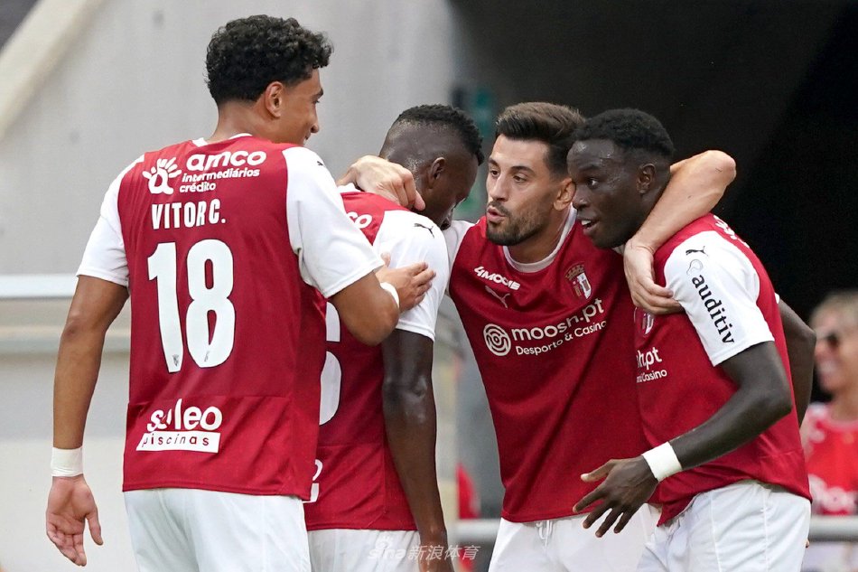 尤其是在面 尤其是在面