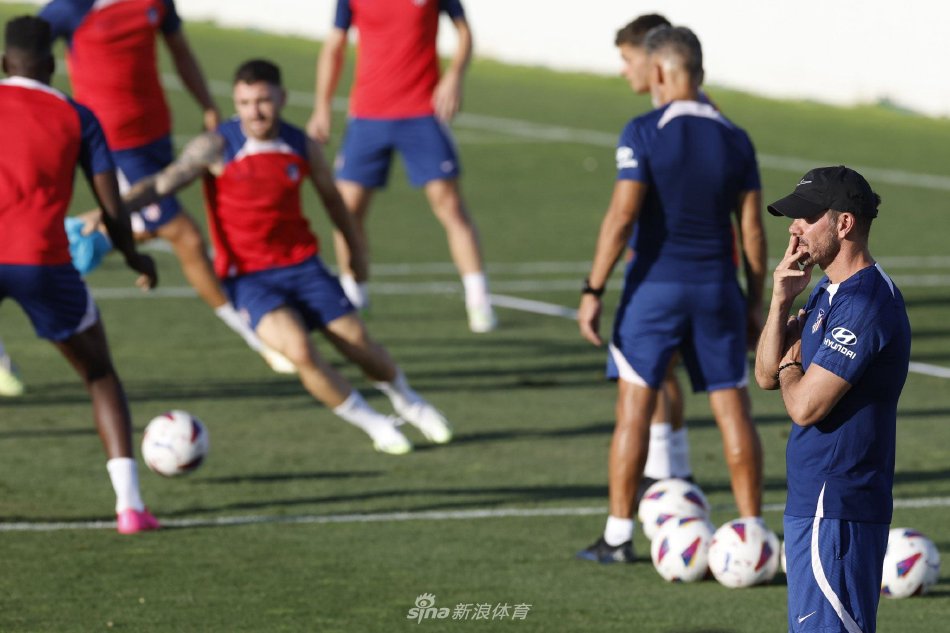 全场的焦点 全场的焦点