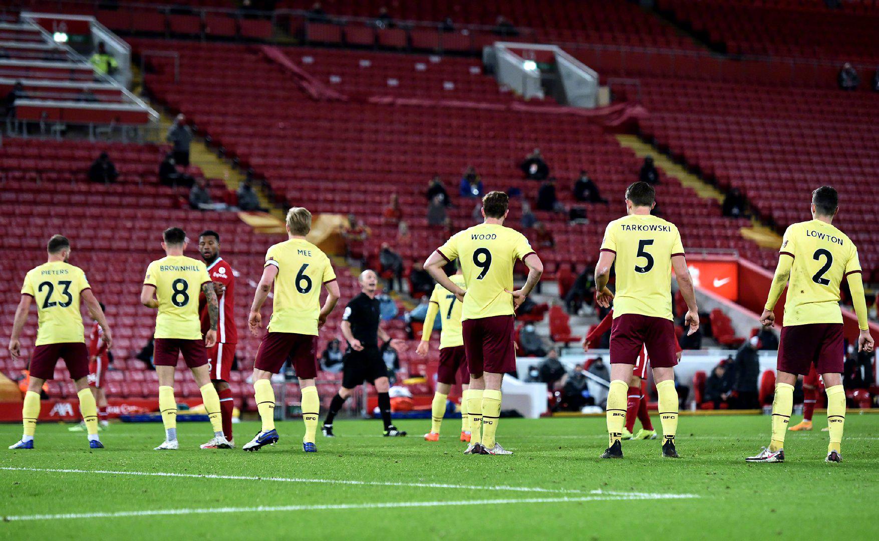 伍德的内线 伍德的内线